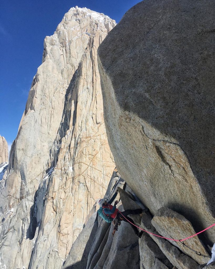 Colin Haley durante la traversata - Foto Instagram Colin Haley