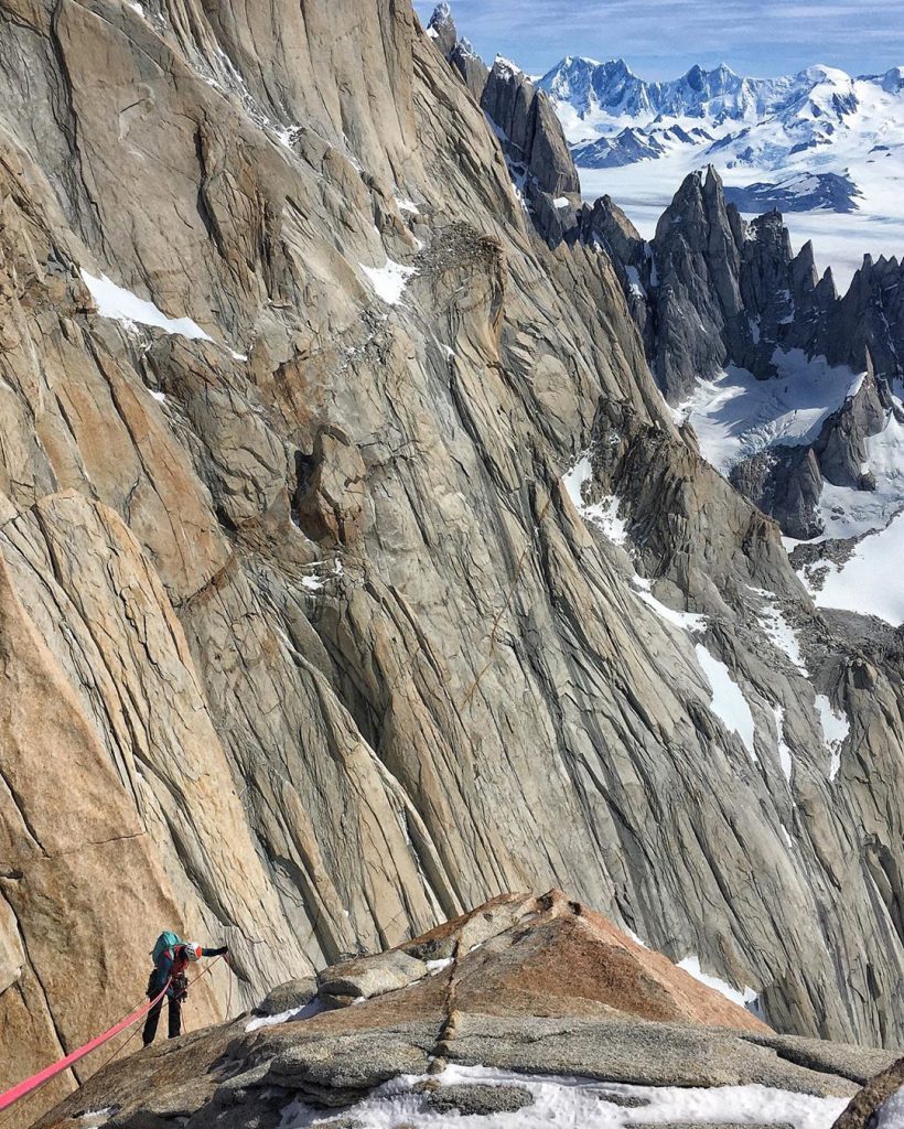 La meraviglia del massiccio del Fitz Roy - Foto Instagram Colin Haleyoto Instagram Colin Haley