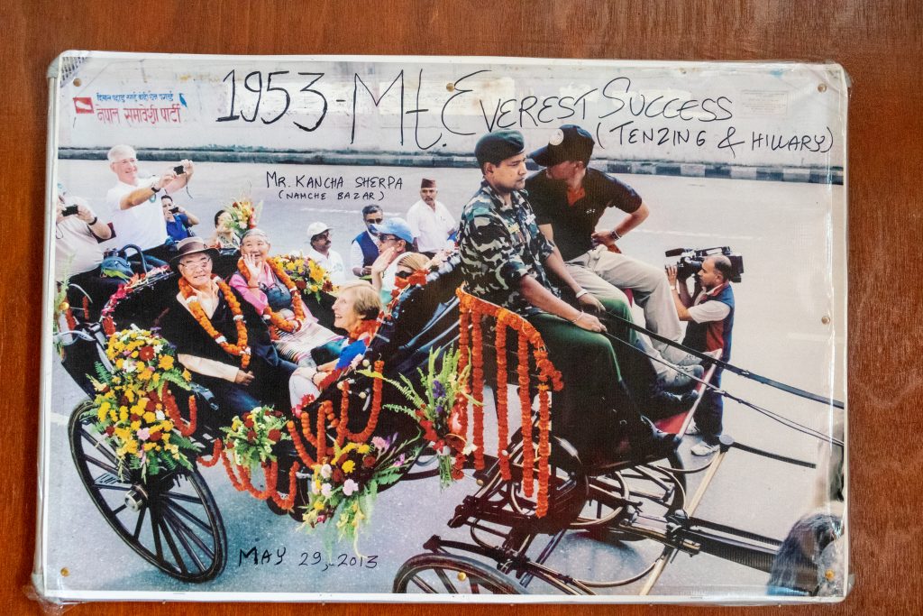 Foto storica della sfilata dopo la spedizione. Foto @ Renzo Andorno