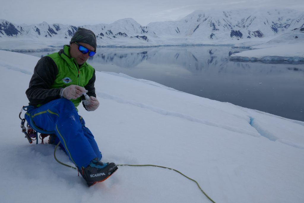 Foto @ Antartic Expedition 2020 - Gian Luca Cavalli, Marcello Sanguineti e Manrico Dell’Agnola