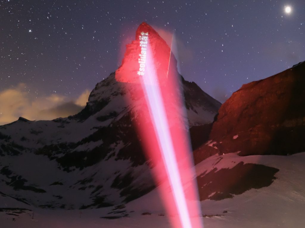 #Solidaritat - Foto FB Zermatt Matterhorn