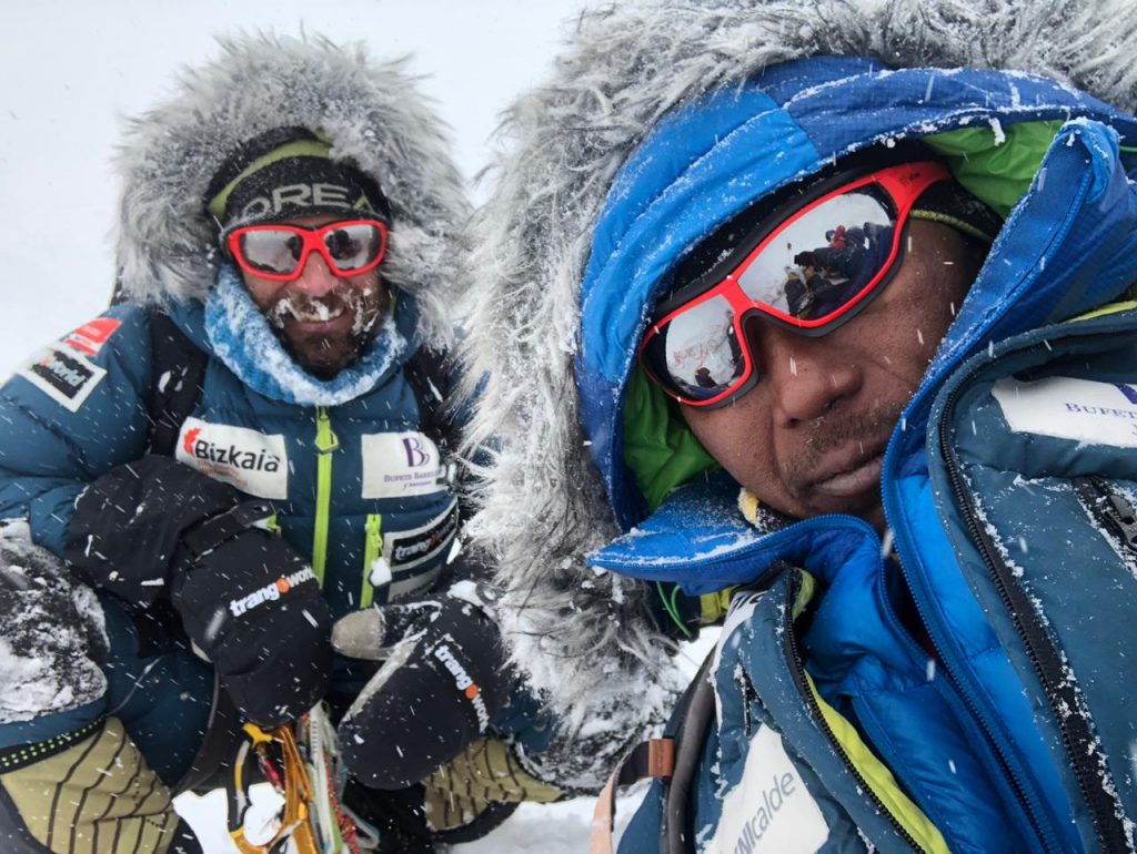 Durante il tentativo di vetta. Foto @ Alex Txikon