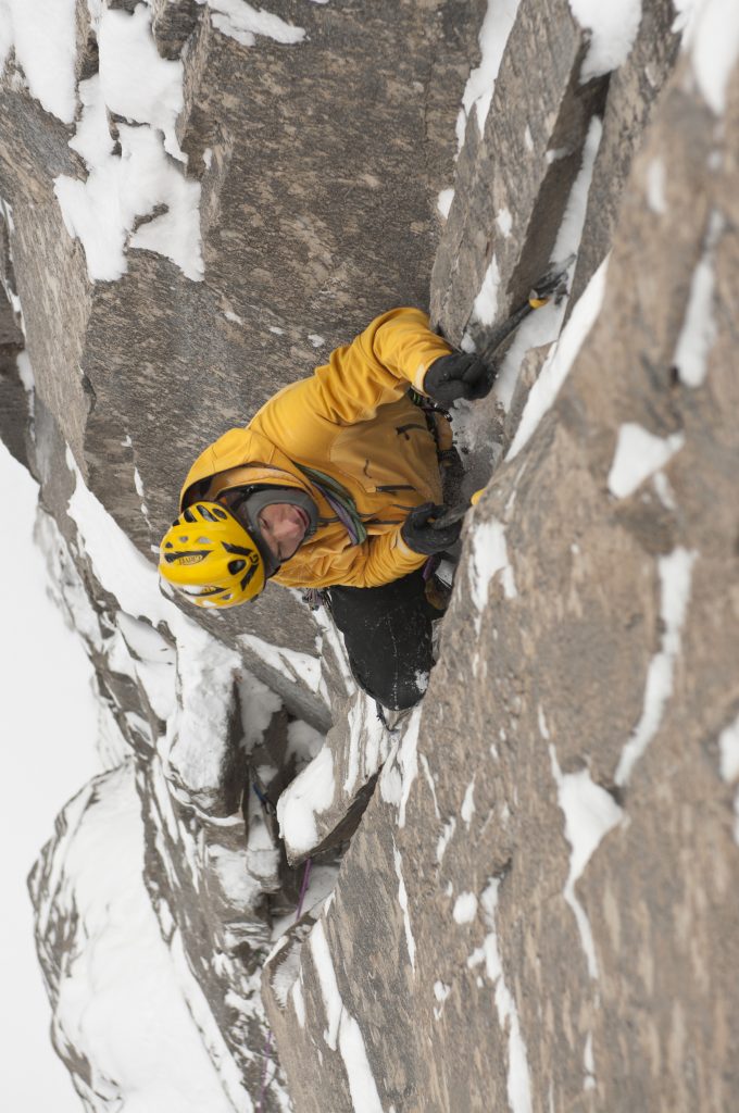 Ames Ice Hose,(WI5, M6) Ames, Colorado, USA. Foto Steve House