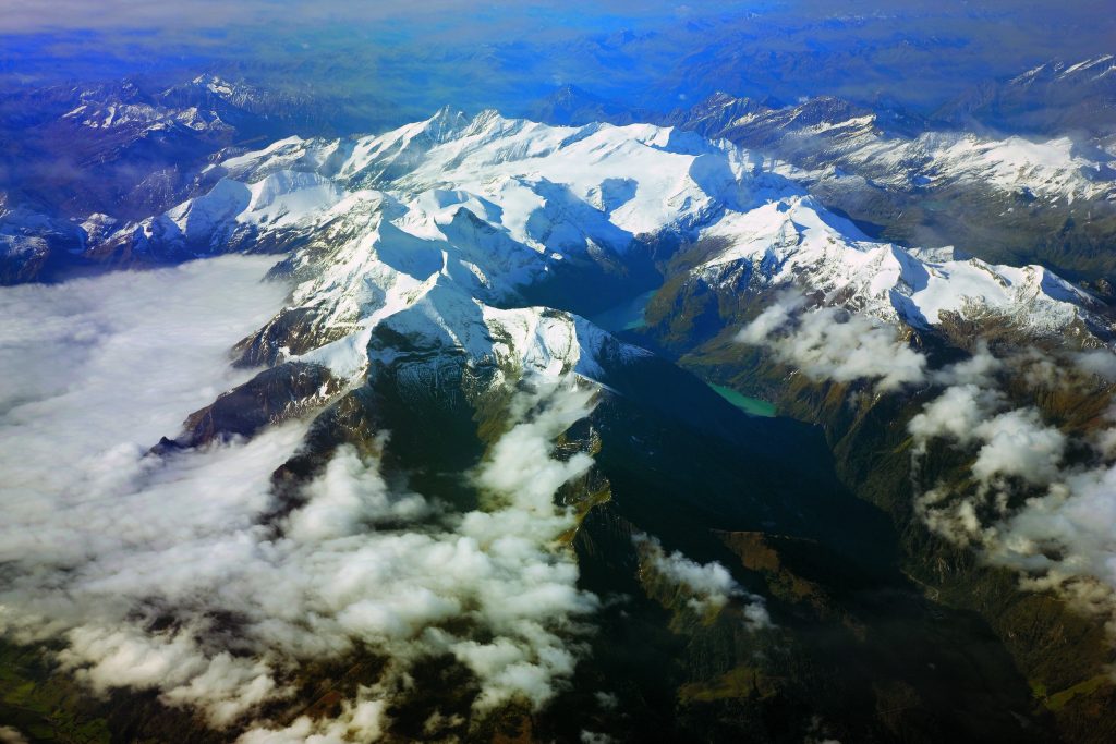 Il Großglockner in una veduta aerea. Foto @ Hans-Peter Huber/Sime
