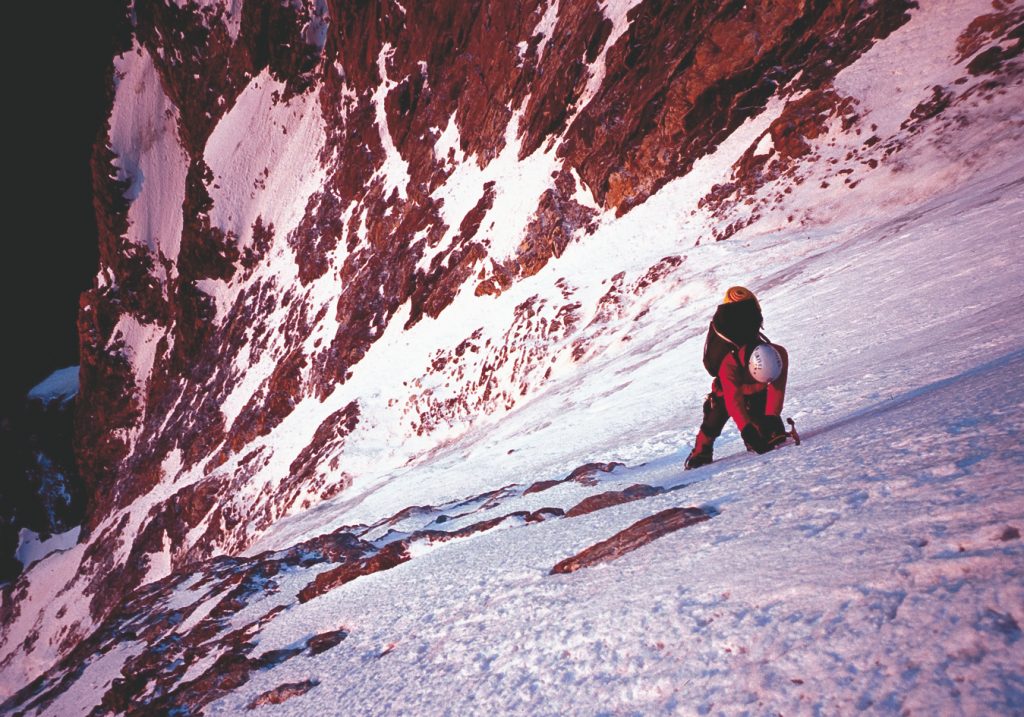 Vince Anderson in salita sul Nanga Parbat. Foto Steve House