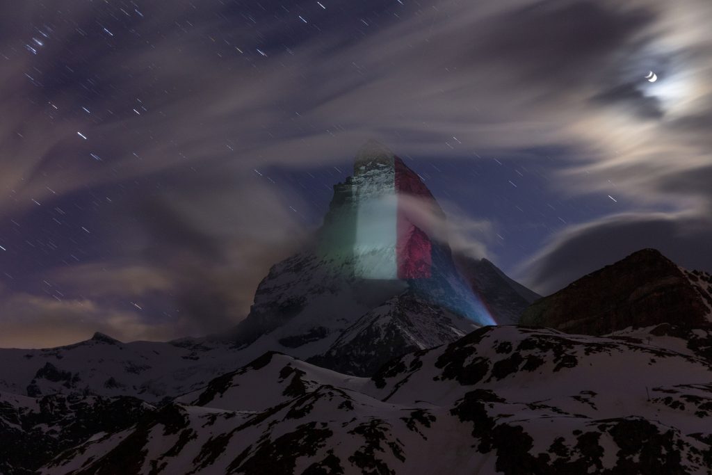 Solidarity with Italy - © Light Art by Gerry Hofstetter / Foto Frank Schwarzbach