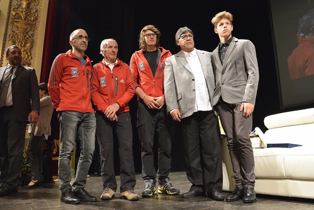 Serata di consegna del premio Manzoni alla carriera a Luis Sepúlveda a Lecco - Foto Giancarlo Airoldi