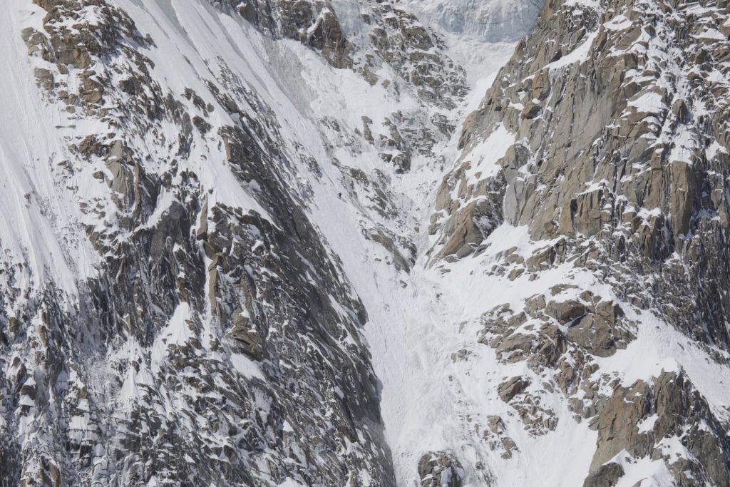 Durante la discesa. Foto Edmond Joyeusaz