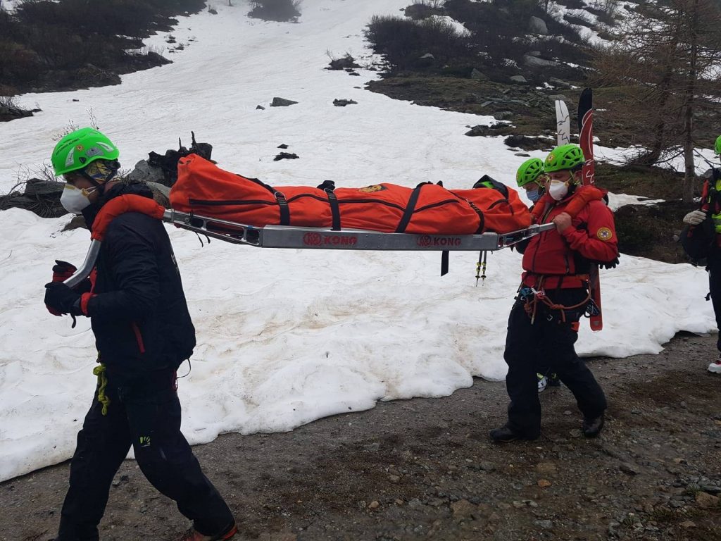 Recupero dello scialpinista ferito a Ceresole Reale - Foto FB Soccorso Alpino e Speleologico Piemonte - CNSAS