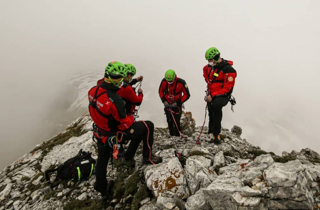 alto adige, valle aurina, soccorso alpino