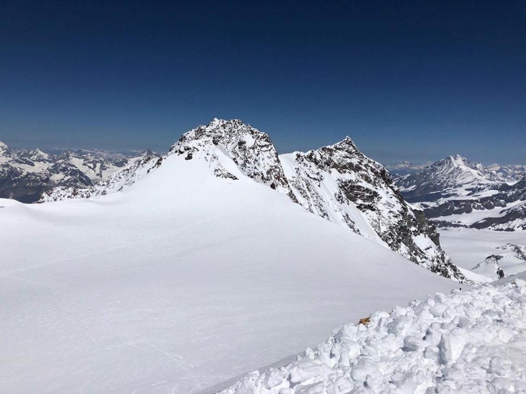 Panorama da quota 4556 m - Foto Instagram Rifugi Monterosa