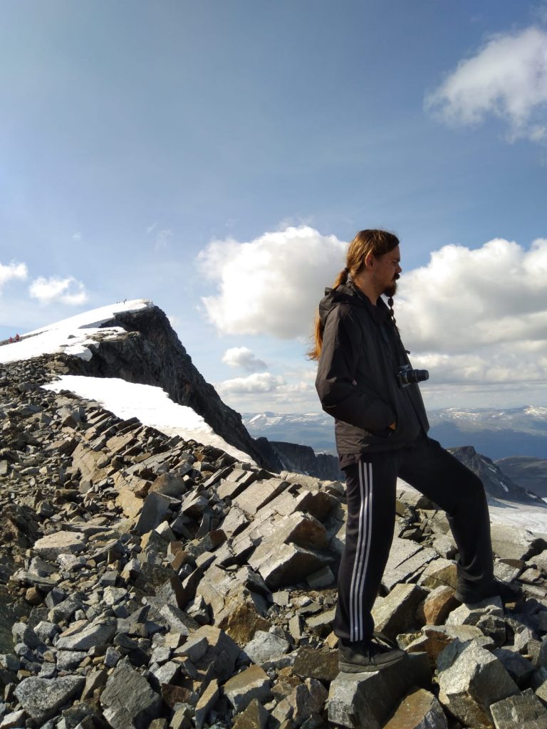 Zannibal, Marrasmieli, sul Glittertind, seconda vetta più elevata della Scandinavia - Foto Erika Klemetti