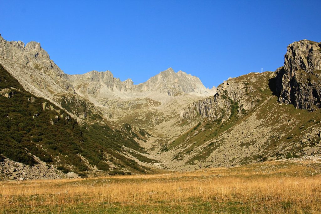 Ai piedi della Presanella - Foto FB Club Alpino Italiano