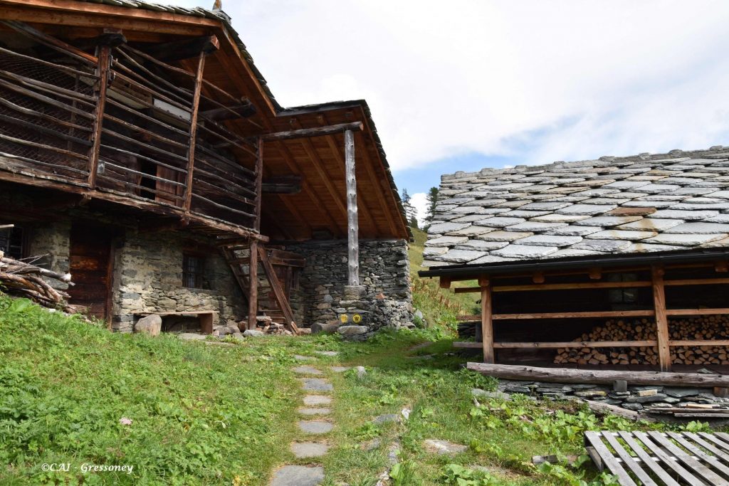 Valle di Gressoney, tra i villaggi Walser - Foto FB Club Alpino Italiano