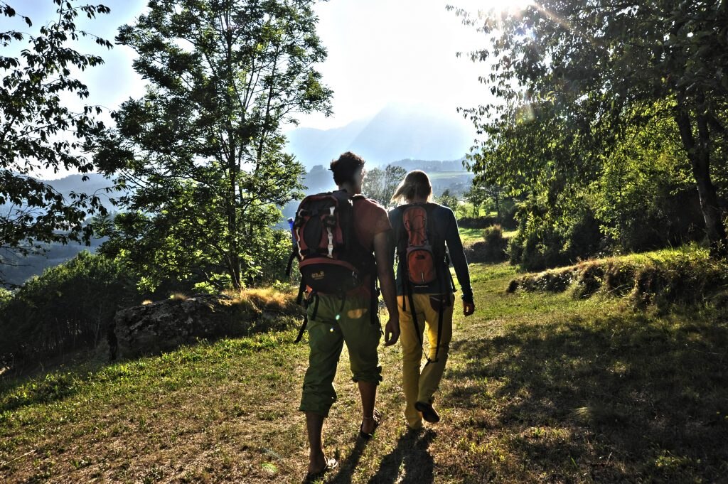 La località offre trekking e passeggiate per tutti. Foto Comune di Torgnon