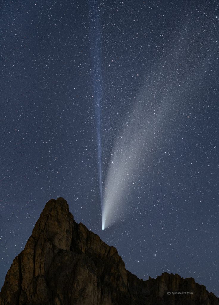 Neowise sopra la Ra Gusela, Dolomiti di Cortina - Foto Alessandra Masi