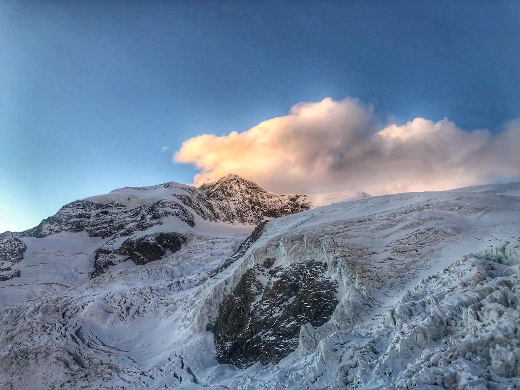 La quiete dopo la tempesta, Capanna Gnifetti - Foto FB Rifugi Monterosa