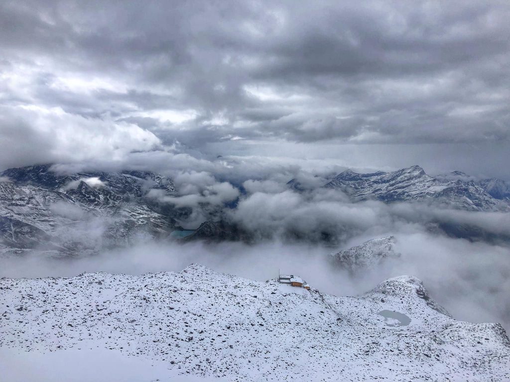 La quiete dopo la tempesta, Capanna Gnifetti - Foto FB Rifugi Monterosa