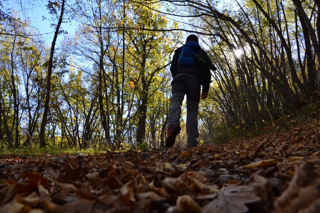 Camminando lungo i sentieri di libertà, sulle montagne attorno a Sulmona. Foto Gian Luca Gasca