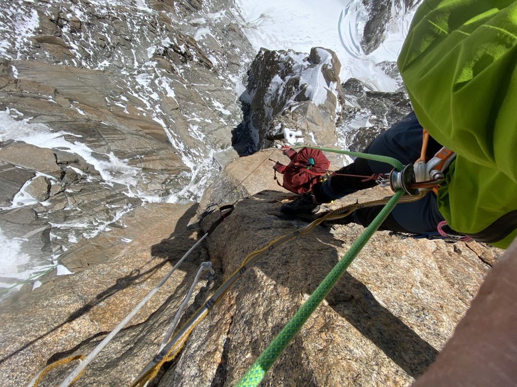 Un momento della solitaria al Pilone Centrale. Foto Leonardo Gheza