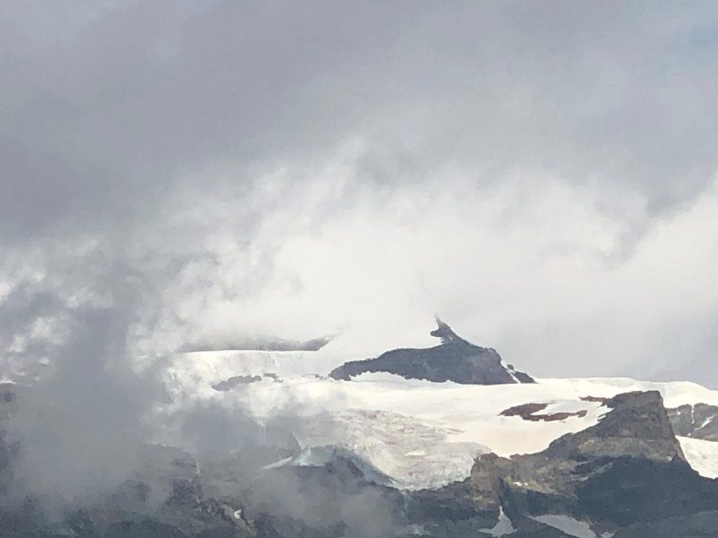 Condizioni di scarsa visibilità sul Castore - Foto Soccorso alpino valdostano 