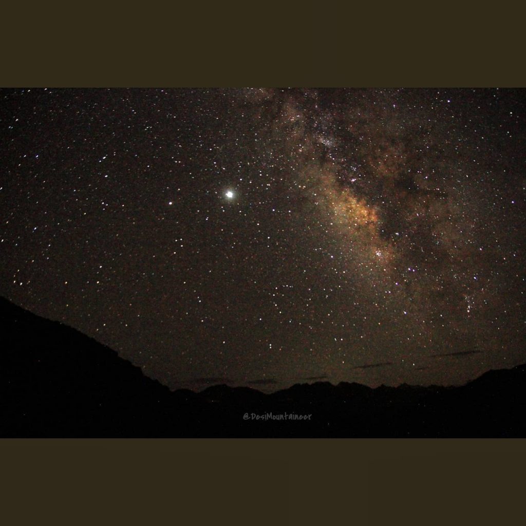 Notte stellata al campo base Rupal - Foto FB Saad Mohamed