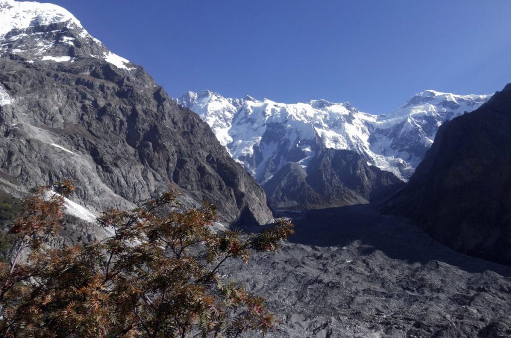 pakistan, muchu chhish