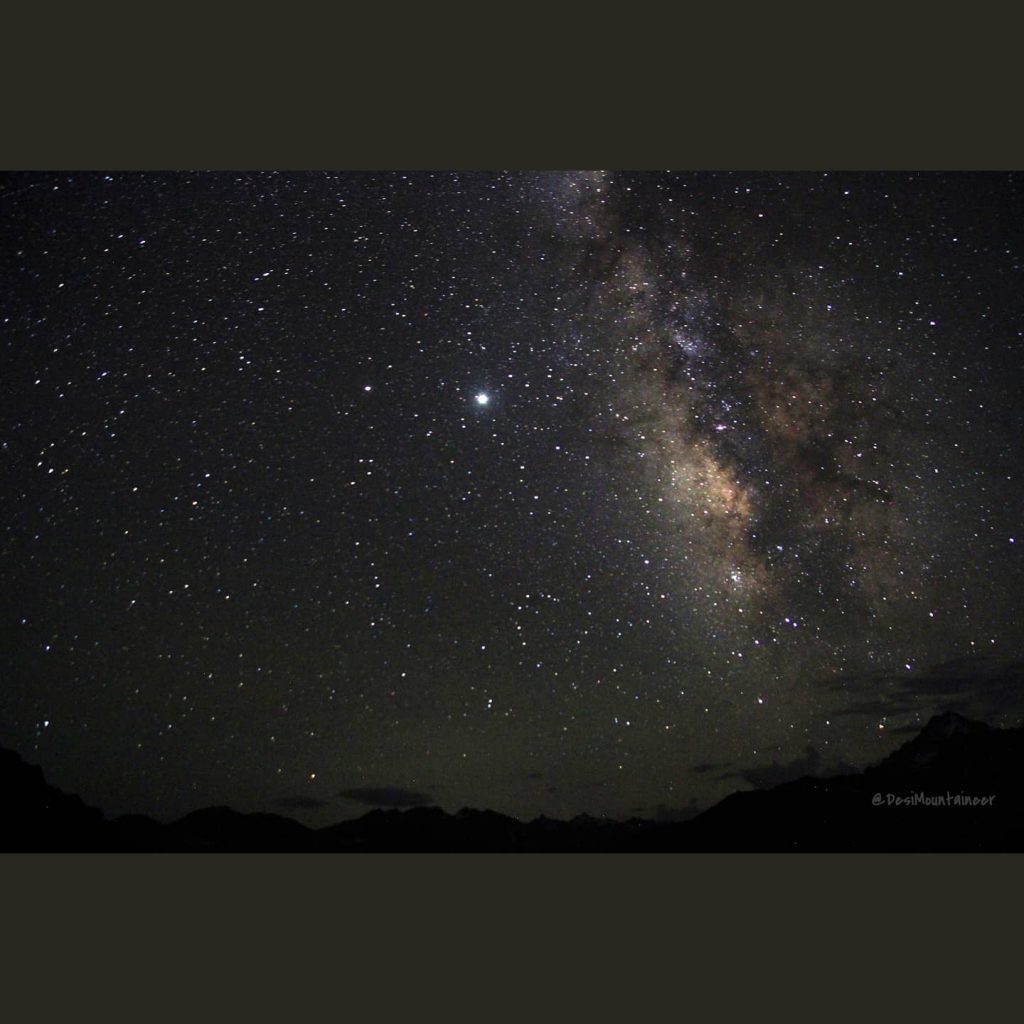 Notte stellata al campo base Rupal - Foto FB Saad Mohamed