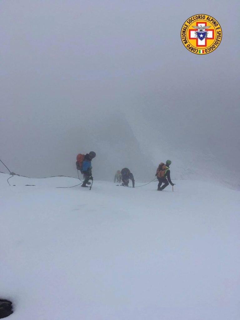 Intervento sul Monte Disgrazia - Foto FB Soccorso Alpino e Speleologico Lombardia - CNSAS