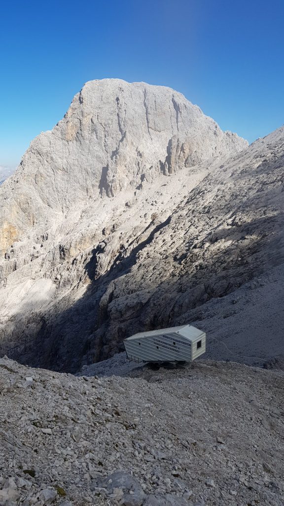 Nuovo bivacco Fanton - Foto FB Club Alpino Italiano
