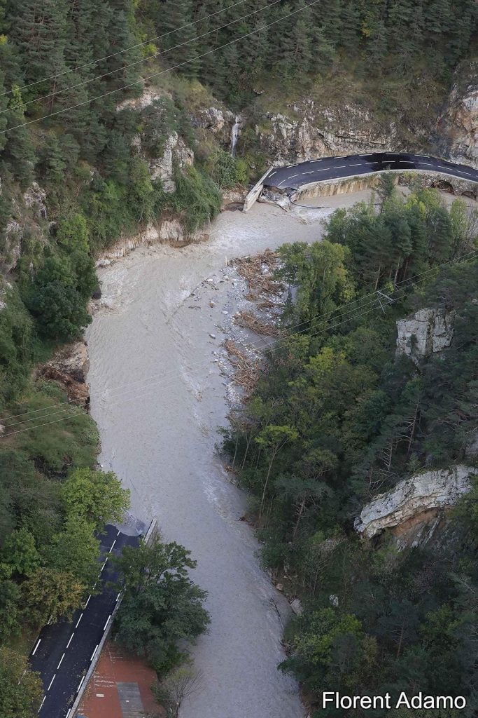 Colle di Tenda devastato dalla furia delle acque del Roya - Foto FB LIMET Ph. Florent Adamo