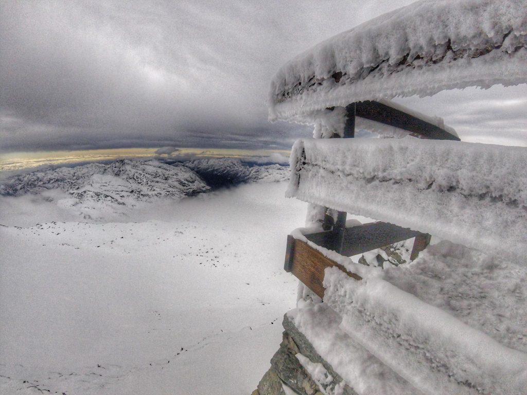 Inverno già arrivato alla Capanna Gnifetti - Foto FB Rifugi Monterosa