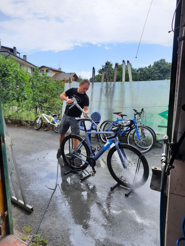 Lavaggio bici.