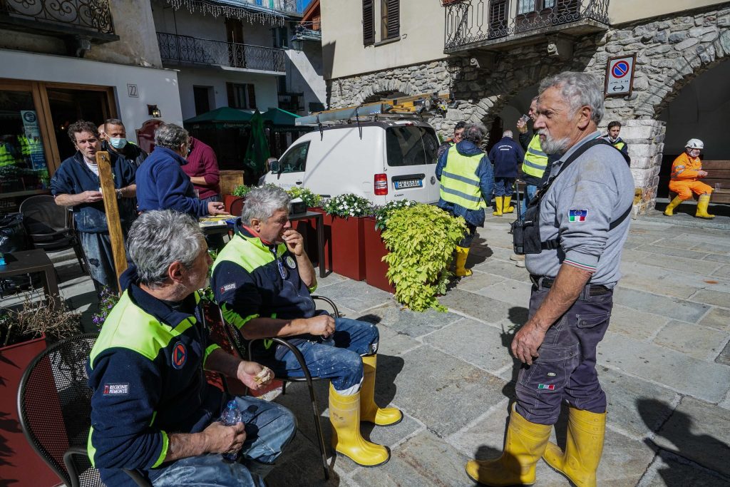 Maltempo : danni per le forti pioggie ed ingrossamento fiume Vermenagna a Limone Piemonte. Cuneo 03 ottobre 2020 ANSA/TINO ROMANO