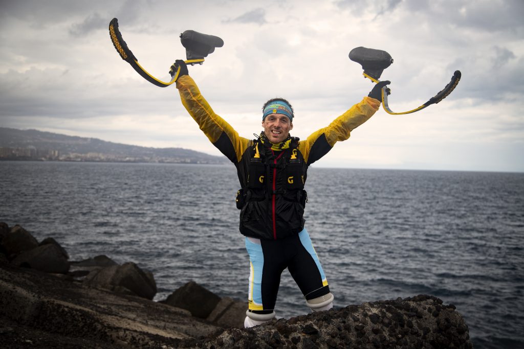 Andrea alla conclusione del suo From 0 to 0 Etna. Foto Ilaria Cariello