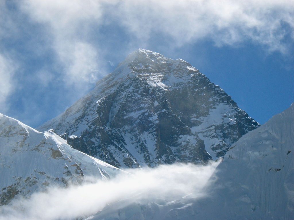 Everest, versante sud