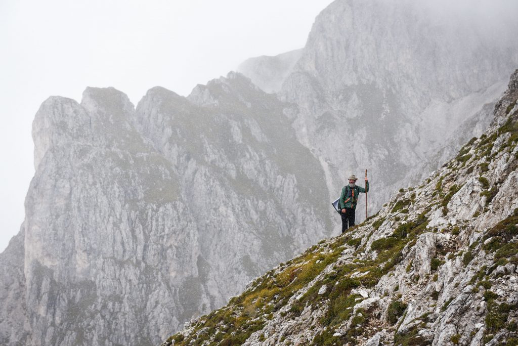 Günther Pernthaler, pastore delle pecore con gli occhiali - ©Altripiani.org