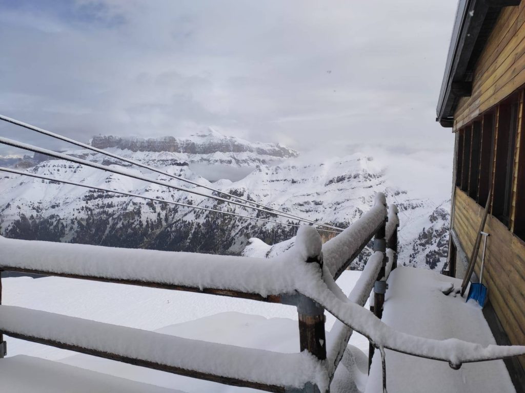 Foto FB Rifugio Pian dei Fiacconi