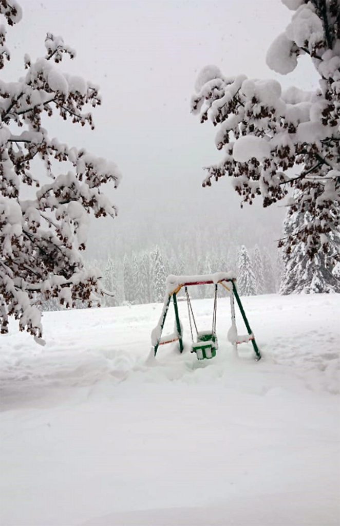 1 metro di neve a Falcade - Foto ANSA/CARLA DE ROCCO