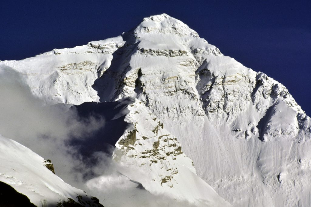 L'Everest da nord, foto di Stefano Ardito