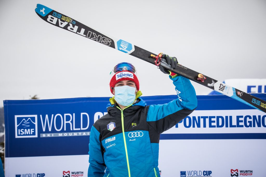 Nicolini sul podio della Vertical - Foto Maurizio Torri e Mauro Mariotti