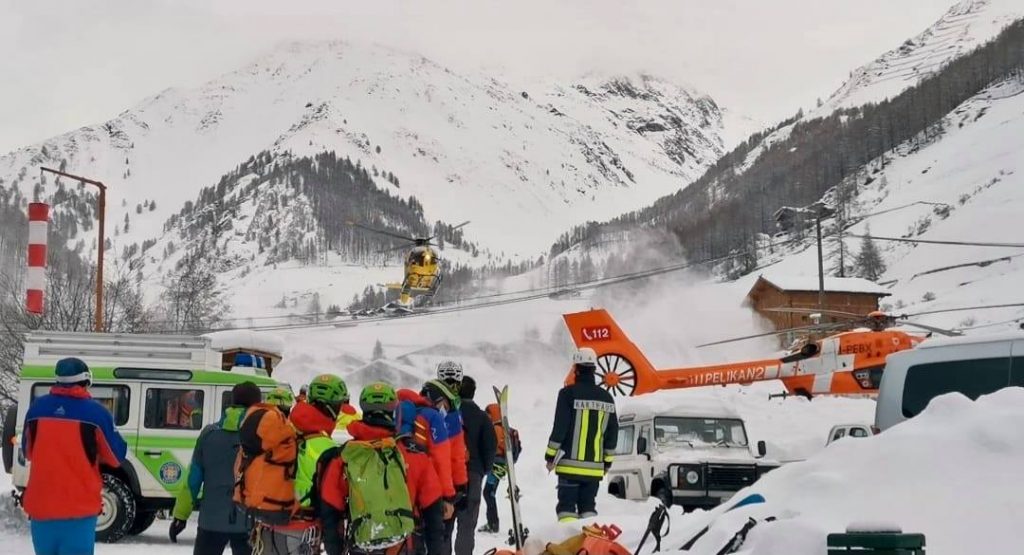 Intervento in Val Senales - . Foto: VVF Certosa / Videoaktiv Schnals (via FB Soccorso Alpino Alto Adige · Bergrettung Südtirol - CNSAS)