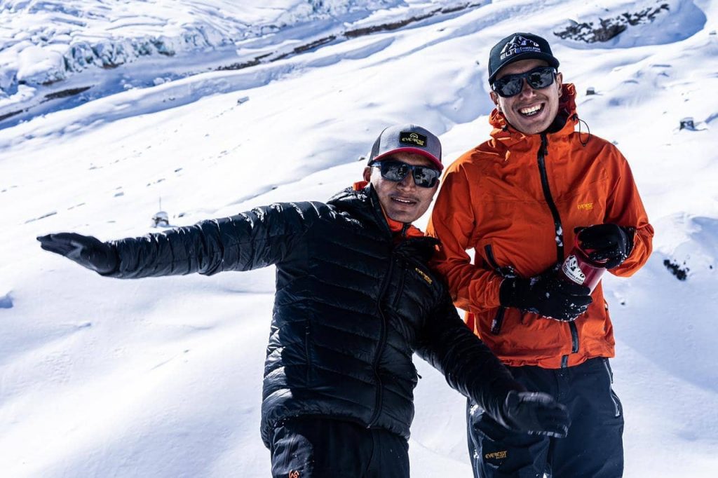 Foto @ Vinayak Jay Malla - Abiralrai