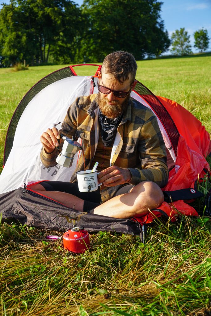 Vivere la gravel significa esplorare. Foto archivio Mattia De Marchi