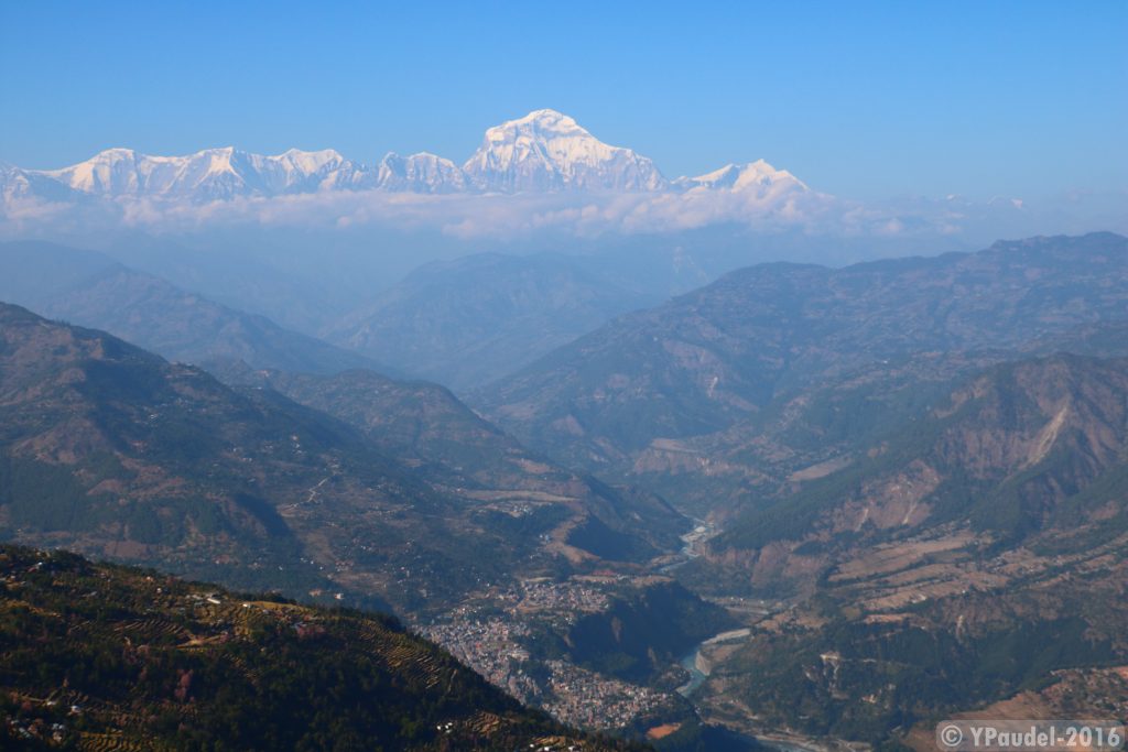 Vista sul Dhaulagiri. Foto wikimedia commons