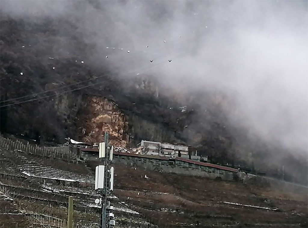 La frana abbattutasi sull