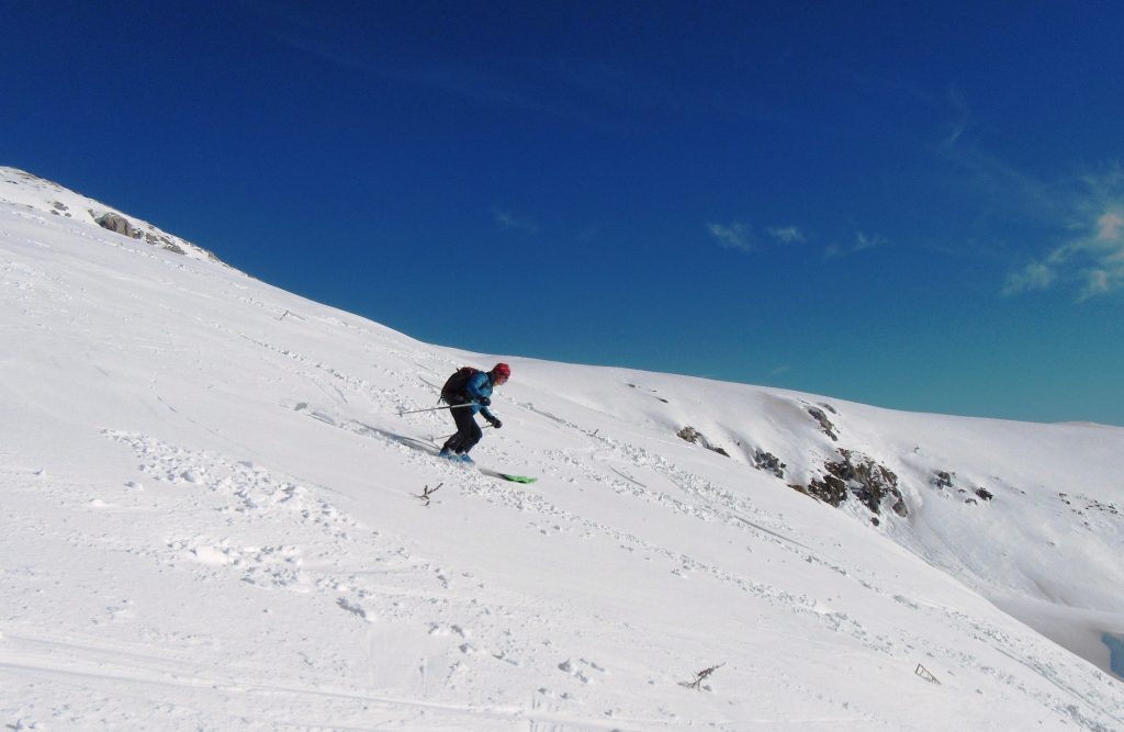 Discesa dalla sud del Mondolè. Foto Enzo Cardonatti