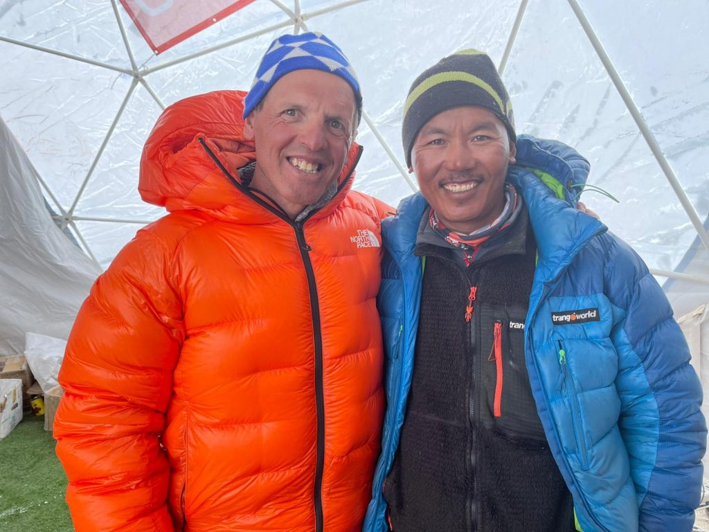 Simone con Chhhepal Sherpa