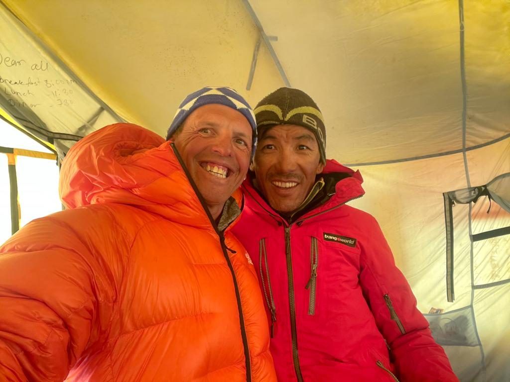 Simone con Gyelu Sherpa