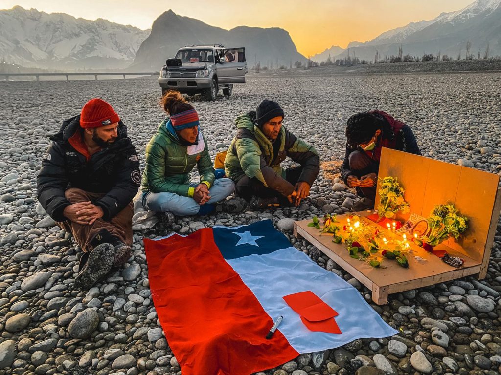 Commemorazione a Skardu per Juan Pablo Mohr. Foto @ Tamara Lunger